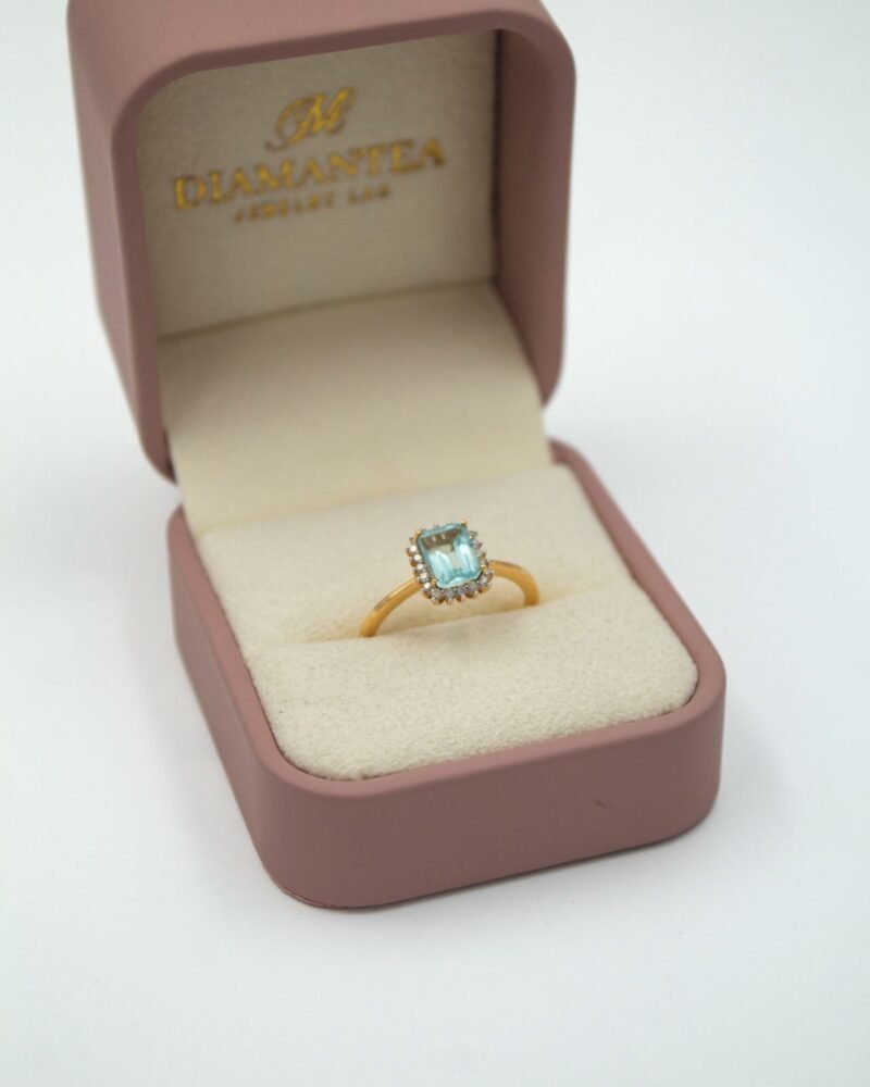 Aquamarine Yellow Gold Ring