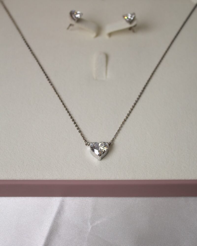 Heart-shaped Diamond Chain & Earring Set